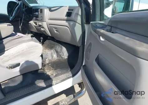 1999 Ford F-250 Lariat/Xl/Xlt from USA, damaged, VIN 1FTNX21F2XED96302